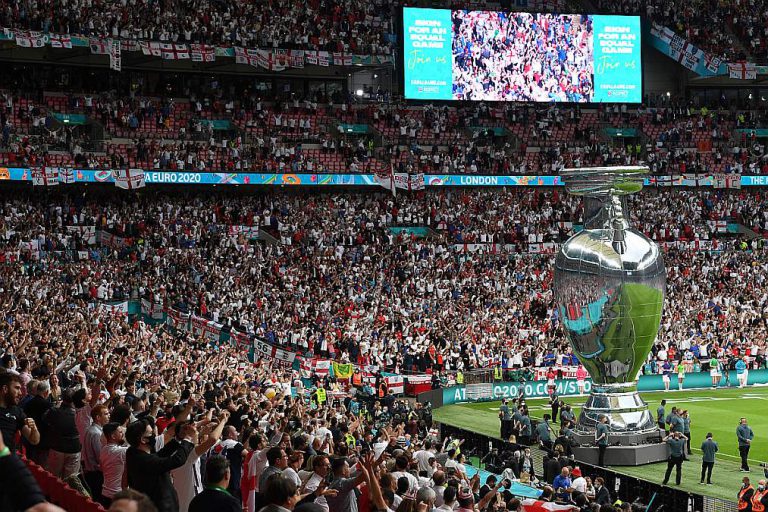 FBL-EURO-2020-2021-MATCH51-ITA-ENG-FANS