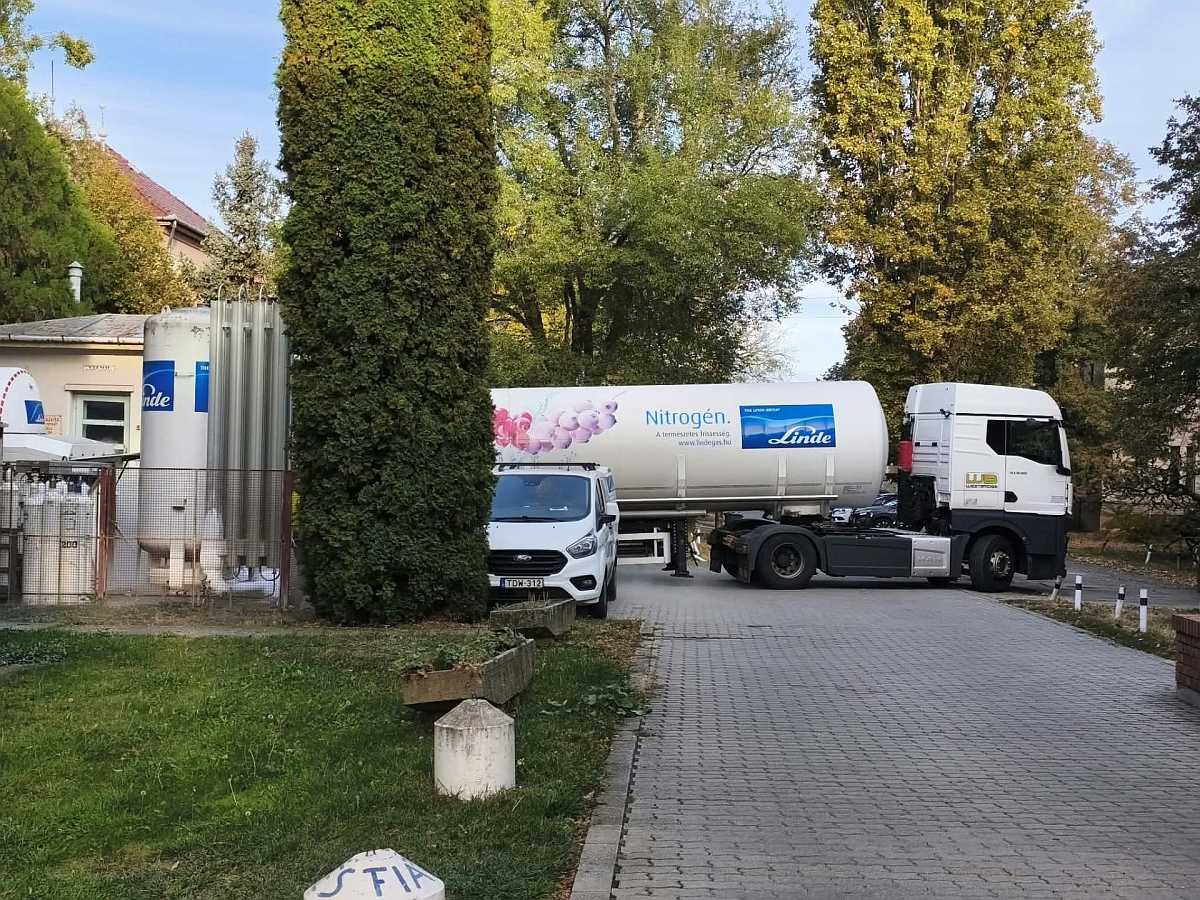 Makó kórház karbantartás